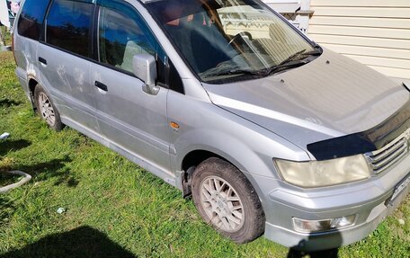 Mitsubishi Space Wagon III, 1998 год, 350 000 рублей, 3 фотография