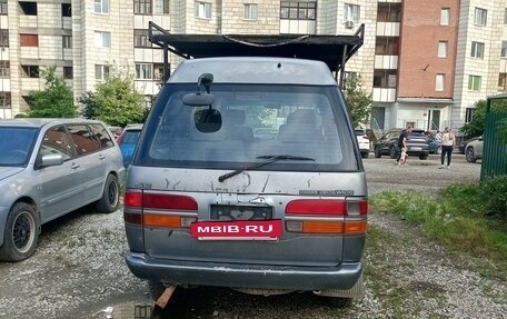 Toyota Lite Ace IV, 1992 год, 550 000 рублей, 2 фотография