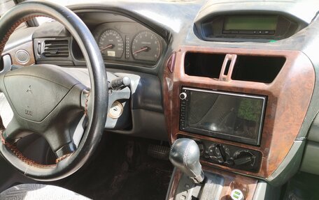 Mitsubishi Space Wagon III, 1998 год, 350 000 рублей, 19 фотография