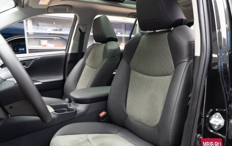 Toyota RAV4, 2025 год, 4 499 000 рублей, 12 фотография