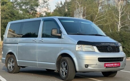 Volkswagen Transporter T5 рестайлинг, 2005 год, 1 500 000 рублей, 2 фотография