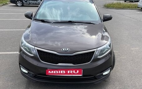 KIA Rio III рестайлинг, 2016 год, 860 000 рублей, 12 фотография