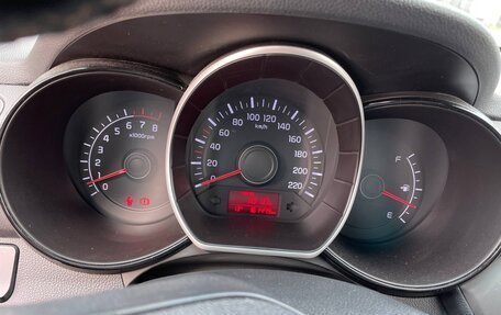 KIA Rio III рестайлинг, 2016 год, 860 000 рублей, 22 фотография