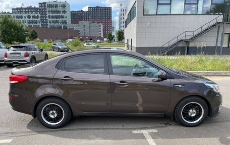 KIA Rio III рестайлинг, 2016 год, 860 000 рублей, 23 фотография
