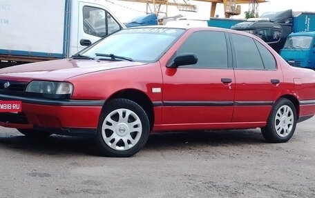 Nissan Primera II рестайлинг, 1993 год, 185 000 рублей, 2 фотография