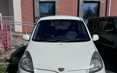 Toyota FunCargo, 2000 год, 450 000 рублей, 1 фотография