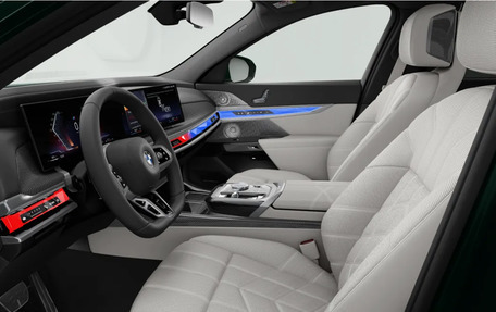 BMW 7 серия, 2025 год, 21 000 000 рублей, 28 фотография