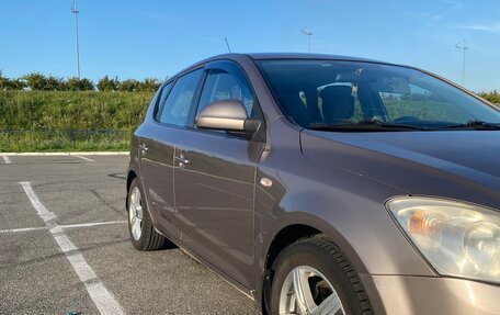 KIA cee'd I рестайлинг, 2009 год, 680 000 рублей, 5 фотография