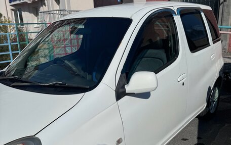 Toyota FunCargo, 2000 год, 450 000 рублей, 3 фотография