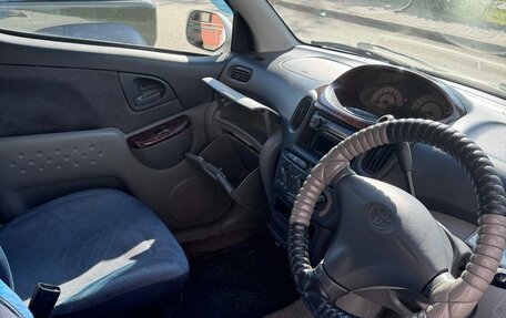 Toyota FunCargo, 2000 год, 450 000 рублей, 10 фотография