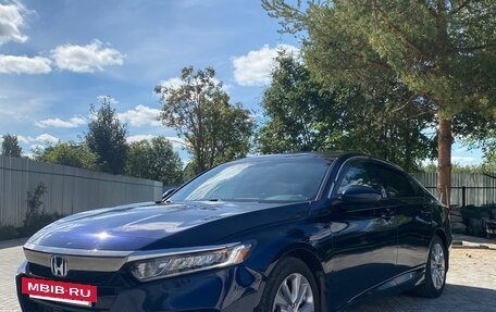 Honda Accord IX рестайлинг, 2020 год, 2 400 000 рублей, 7 фотография