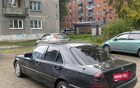 Mercedes-Benz C-Класс, 1994 год, 360 000 рублей, 4 фотография