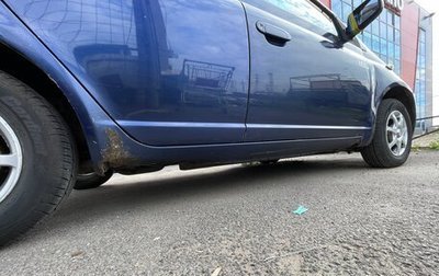 Toyota Vitz, 2000 год, 270 000 рублей, 1 фотография