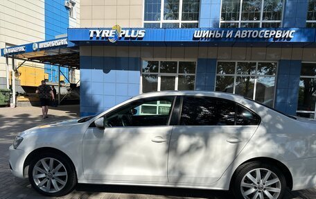 Volkswagen Jetta VI, 2013 год, 820 000 рублей, 4 фотография