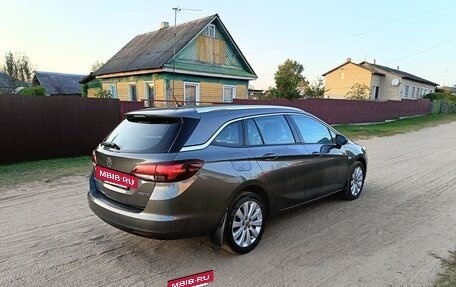 Opel Astra K, 2018 год, 1 600 000 рублей, 3 фотография
