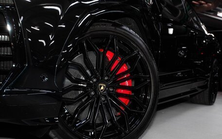 Lamborghini Urus I, 2025 год, 40 000 000 рублей, 9 фотография