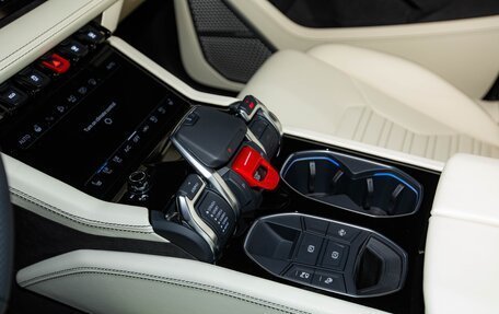 Lamborghini Urus I, 2025 год, 40 000 000 рублей, 16 фотография