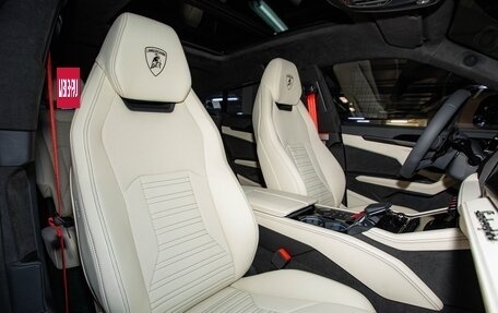 Lamborghini Urus I, 2025 год, 40 000 000 рублей, 19 фотография