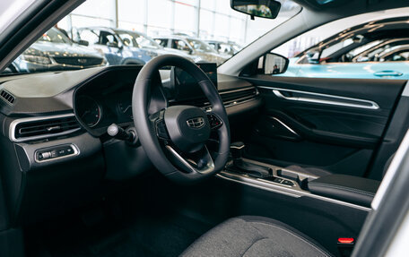 Geely Emgrand, 2024 год, 2 179 990 рублей, 8 фотография