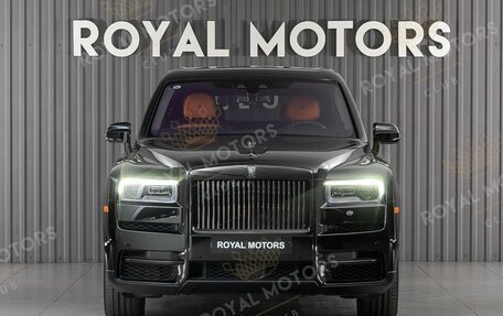 Rolls-Royce Cullinan, 2023 год, 47 900 000 рублей, 2 фотография