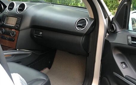Mercedes-Benz M-Класс, 2008 год, 1 700 000 рублей, 9 фотография