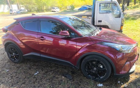Toyota C-HR I рестайлинг, 2019 год, 1 850 000 рублей, 2 фотография
