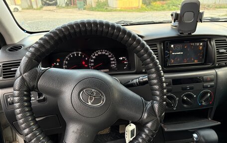 Toyota Corolla, 2005 год, 700 000 рублей, 11 фотография