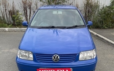 Volkswagen Polo IV рестайлинг, 2001 год, 430 000 рублей, 1 фотография