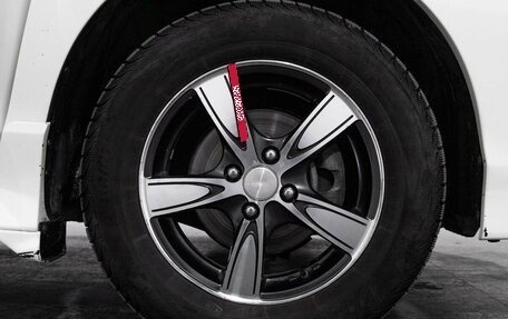 Honda Freed I, 2012 год, 1 050 000 рублей, 18 фотография