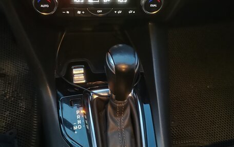 Mazda 3, 2017 год, 1 550 000 рублей, 2 фотография