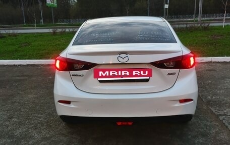 Mazda 3, 2017 год, 1 550 000 рублей, 11 фотография
