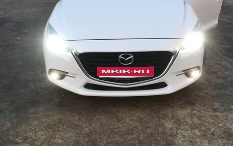 Mazda 3, 2017 год, 1 550 000 рублей, 13 фотография