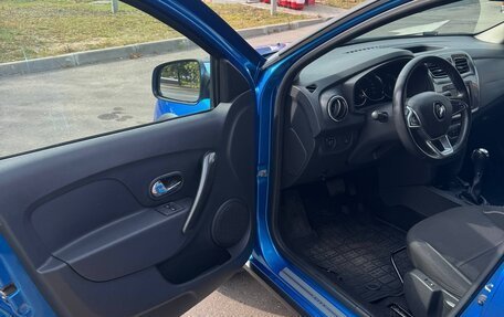 Renault Logan II, 2019 год, 930 000 рублей, 8 фотография