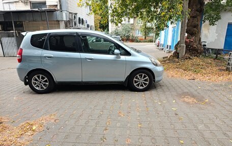 Honda Fit III, 2001 год, 299 000 рублей, 4 фотография