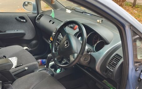 Honda Fit III, 2001 год, 299 000 рублей, 17 фотография