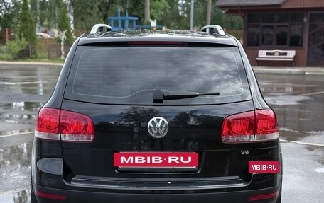 Volkswagen Touareg III, 2005 год, 815 000 рублей, 10 фотография