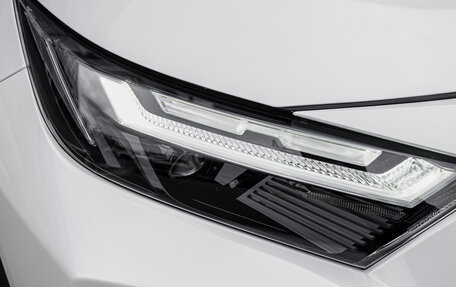 Toyota RAV4, 2025 год, 3 890 000 рублей, 10 фотография