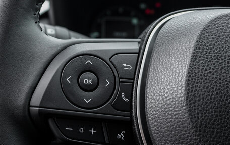 Toyota RAV4, 2025 год, 3 890 000 рублей, 22 фотография