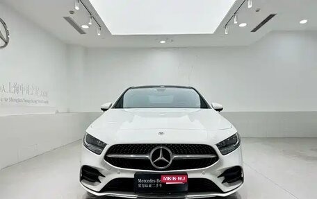 Mercedes-Benz A-Класс, 2022 год, 1 980 000 рублей, 8 фотография