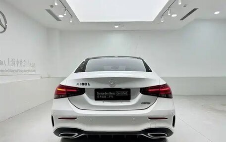 Mercedes-Benz A-Класс, 2022 год, 1 980 000 рублей, 11 фотография