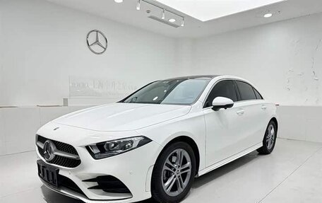 Mercedes-Benz A-Класс, 2022 год, 1 980 000 рублей, 19 фотография