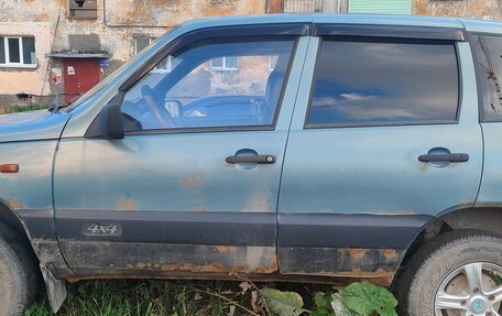 Chevrolet Niva I рестайлинг, 2005 год, 160 000 рублей, 4 фотография