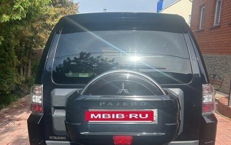 Mitsubishi Pajero IV, 2011 год, 2 400 000 рублей, 8 фотография