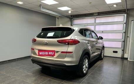 Hyundai Tucson III, 2019 год, 2 200 000 рублей, 6 фотография