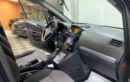 Opel Zafira B, 2010 год, 575 000 рублей, 18 фотография