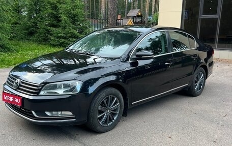 Volkswagen Passat B7, 2011 год, 790 000 рублей, 1 фотография