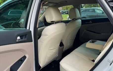 Hyundai Tucson III, 2018 год, 2 400 000 рублей, 4 фотография