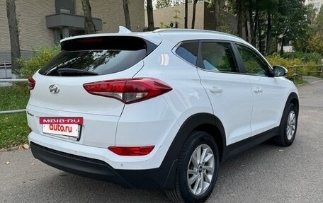 Hyundai Tucson III, 2018 год, 2 400 000 рублей, 11 фотография