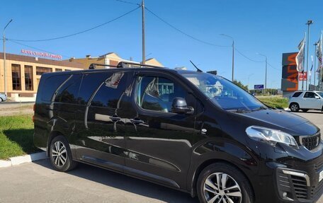 Peugeot Traveller I, 2017 год, 3 500 000 рублей, 8 фотография