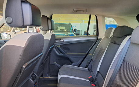 Volkswagen Tiguan II, 2020 год, 3 039 000 рублей, 16 фотография